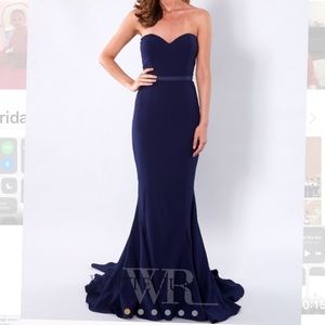 White Runway Arianna Dress by Elle Zeitoune (Navy)